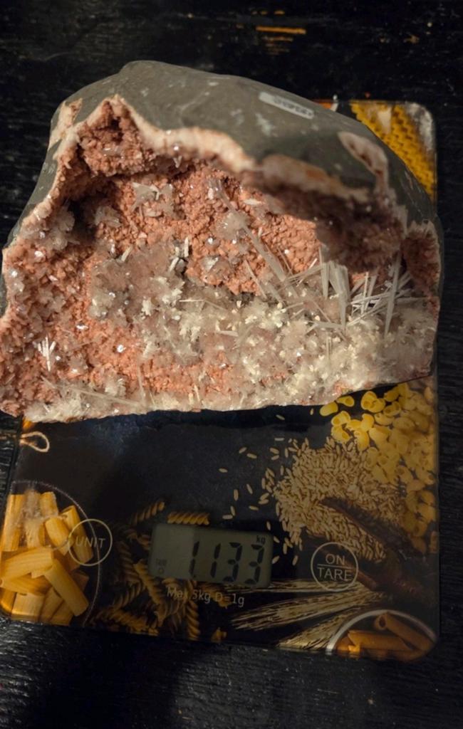Heulandiet geode, Verzenden