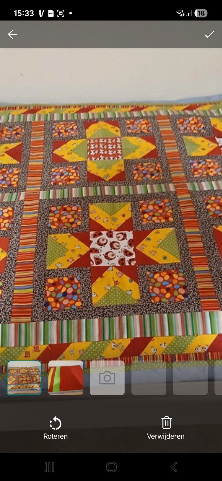 Kleurrijk Handgemaakt Quilt Dekentje - 115x93 cm, Nieuw, Ophalen of Verzenden, Deken of Dekbed, Handgemaakt