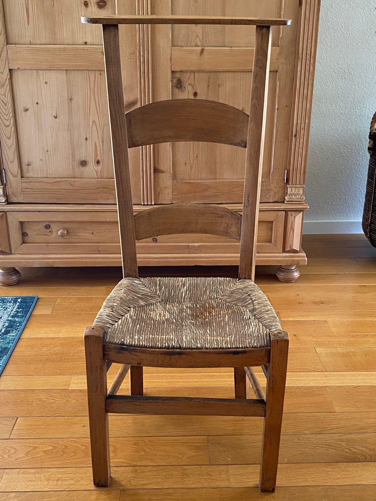 Antiek vintage houten bid / kerk stoel, Ophalen