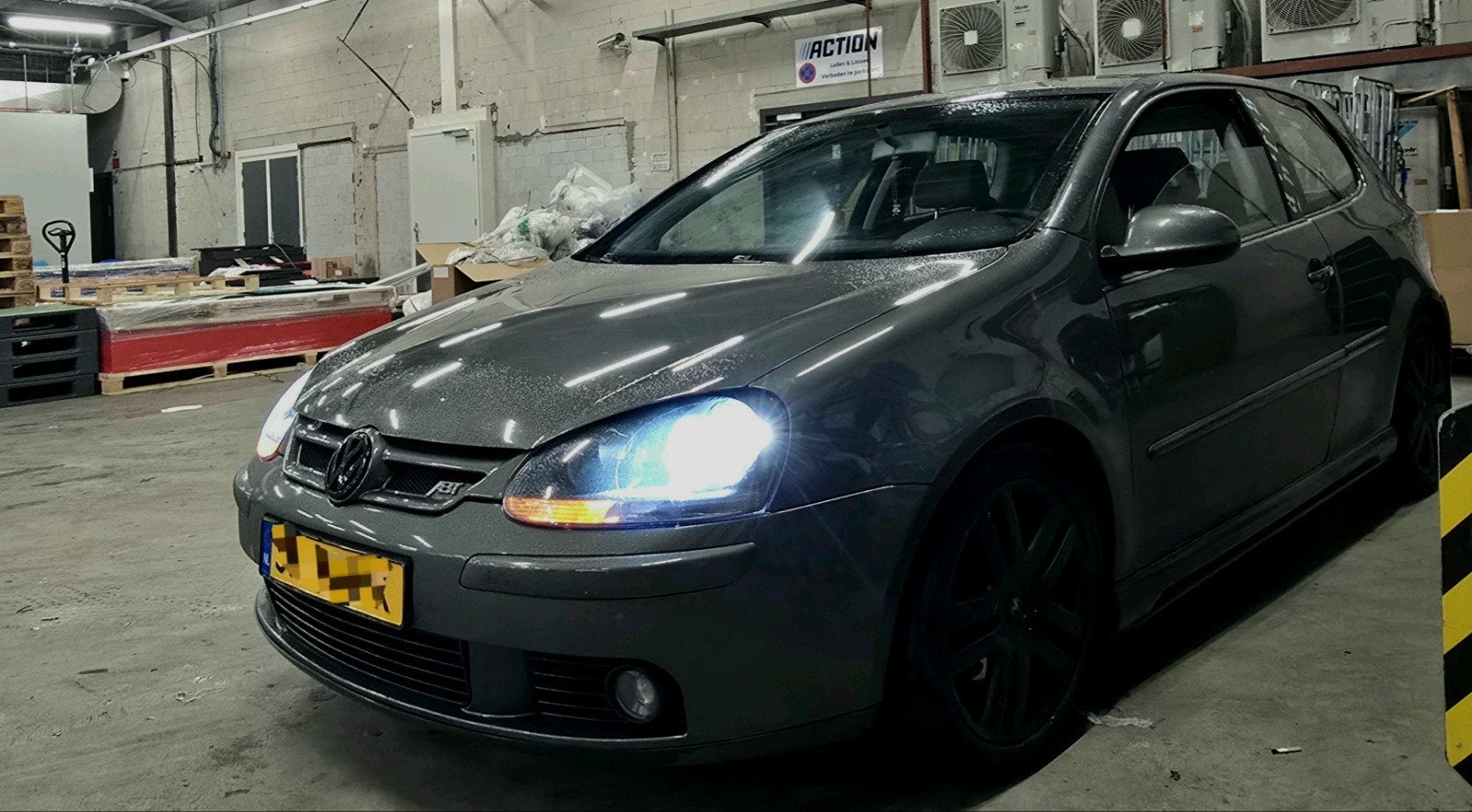 Volkswagen Golf 5 "04" ABT 1.6FSI, Voorwielaandrijving, Euro 5, Stof, Overige kleuren