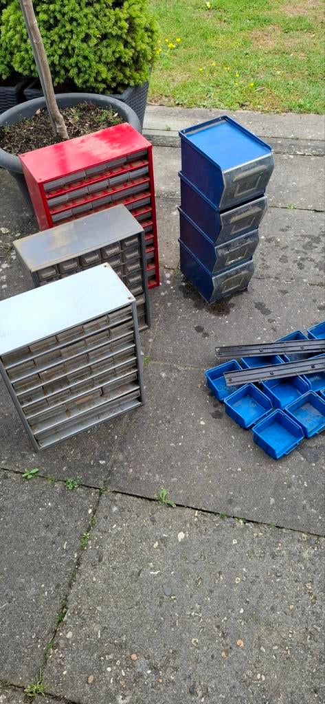 Opbergbakjes, Ophalen, 60 cm of meer, Doos, Minder dan 35 cm