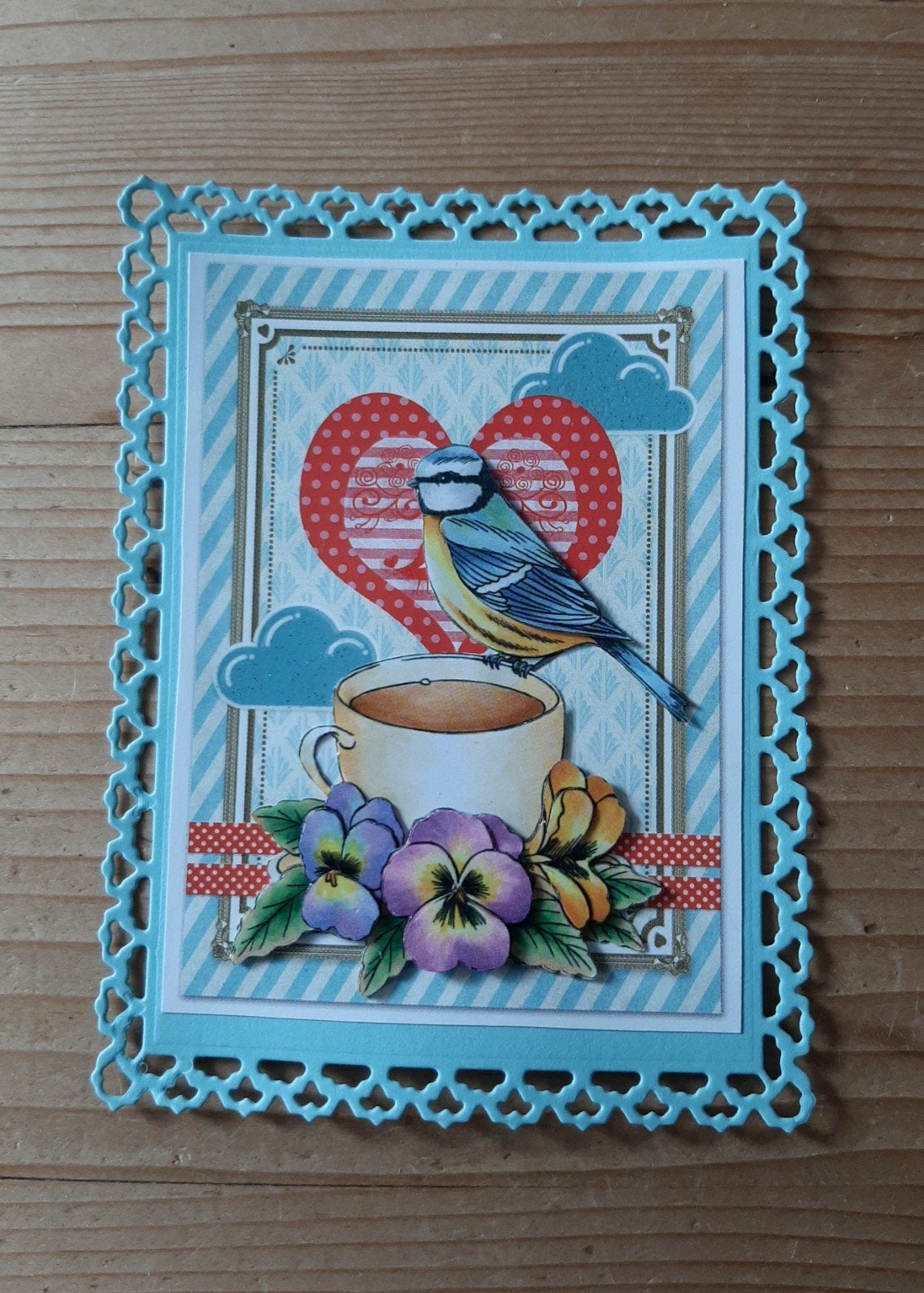 stans kaart opleg met 3d plaatje meesje met kop thee/ koffie, Ophalen of Verzenden, Nieuw, Dieren