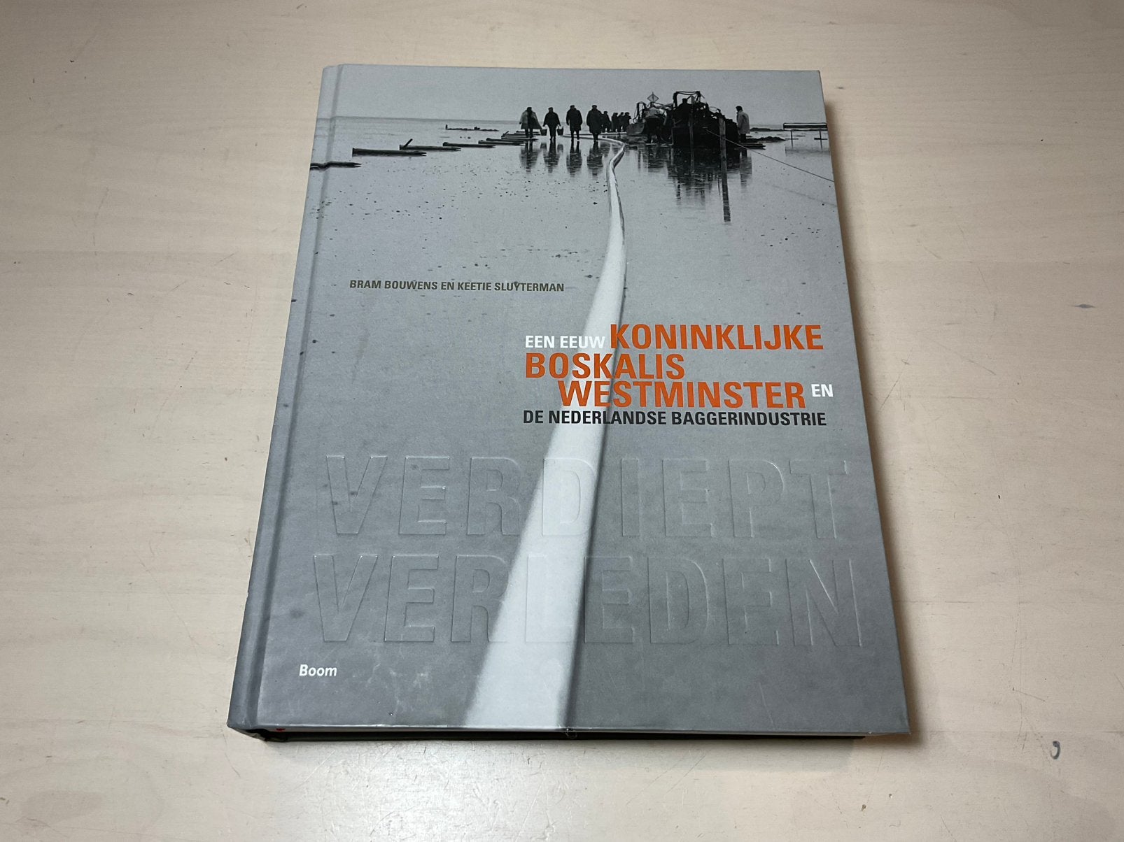 een eeuw koninklijke Boskalis Westminster en baggerindustrie, Boeken, Ophalen of Verzenden, Gelezen