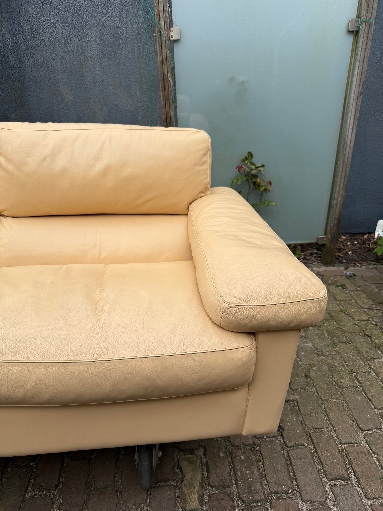 Sofa Petronia 603 Tito Agnoli Poltrona Frau nieuwstaat, Huis en Inrichting, Ophalen, Zo goed als nieuw, Hout