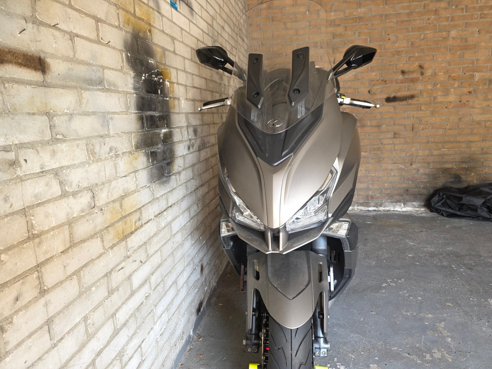 Kymco Xciting 400cc uit 2021 met slechts 550 km, Ophalen, 400 cc, Overige modellen, Nieuw