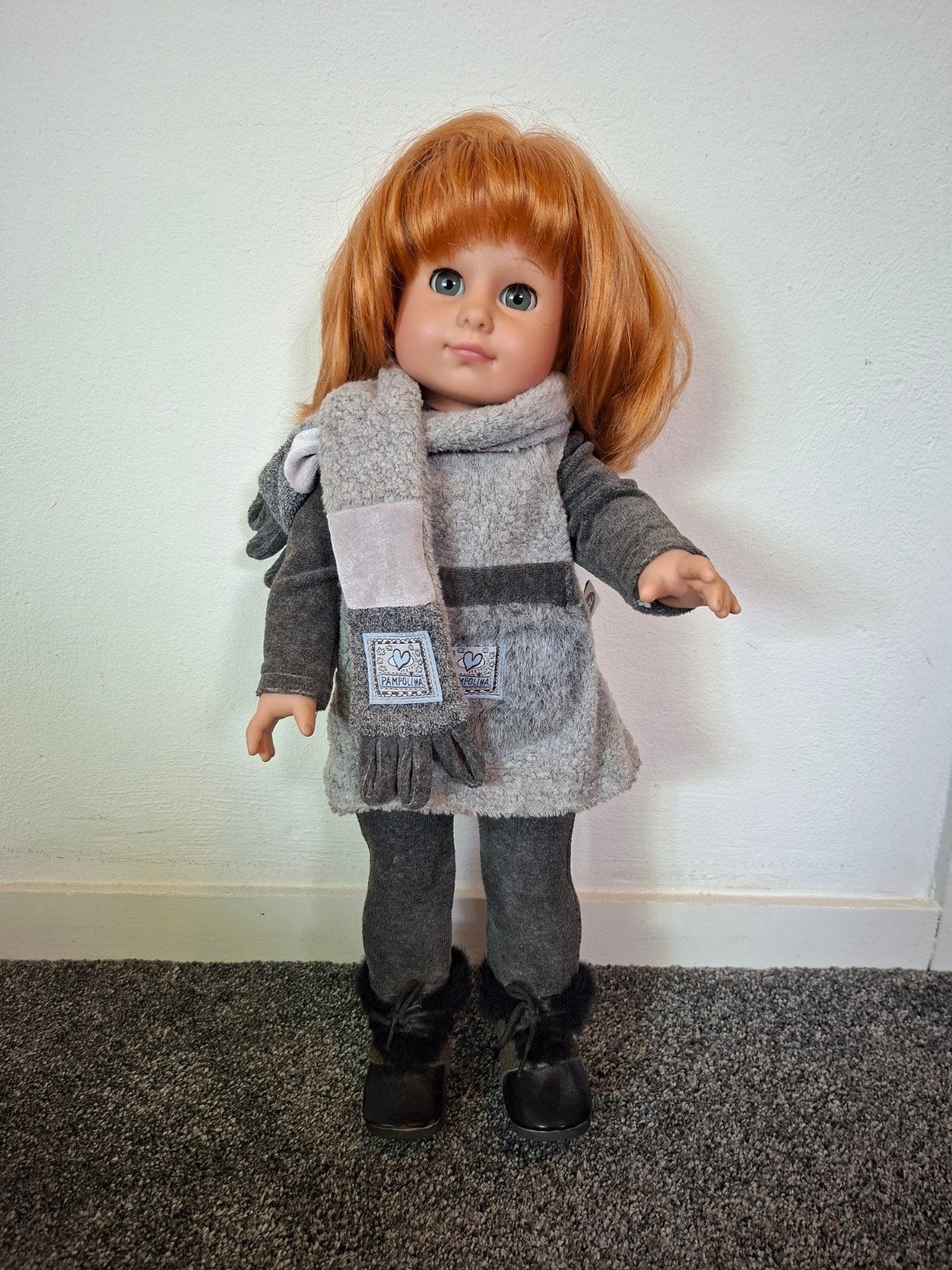 Gotz pop met rood haar en winterkleding, Verzamelen, Ophalen, Gebruikt, Pop