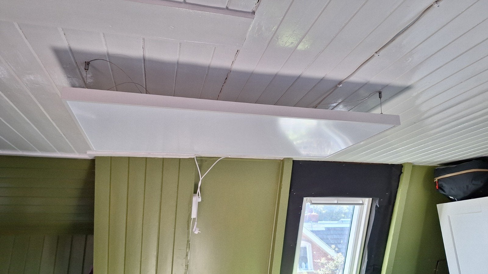 Livn Infrarood Warmtepaneel 600W - Zo goed als nieuw, Ophalen, 30 tot 80 cm, 500 tot 800 watt, Overige typen