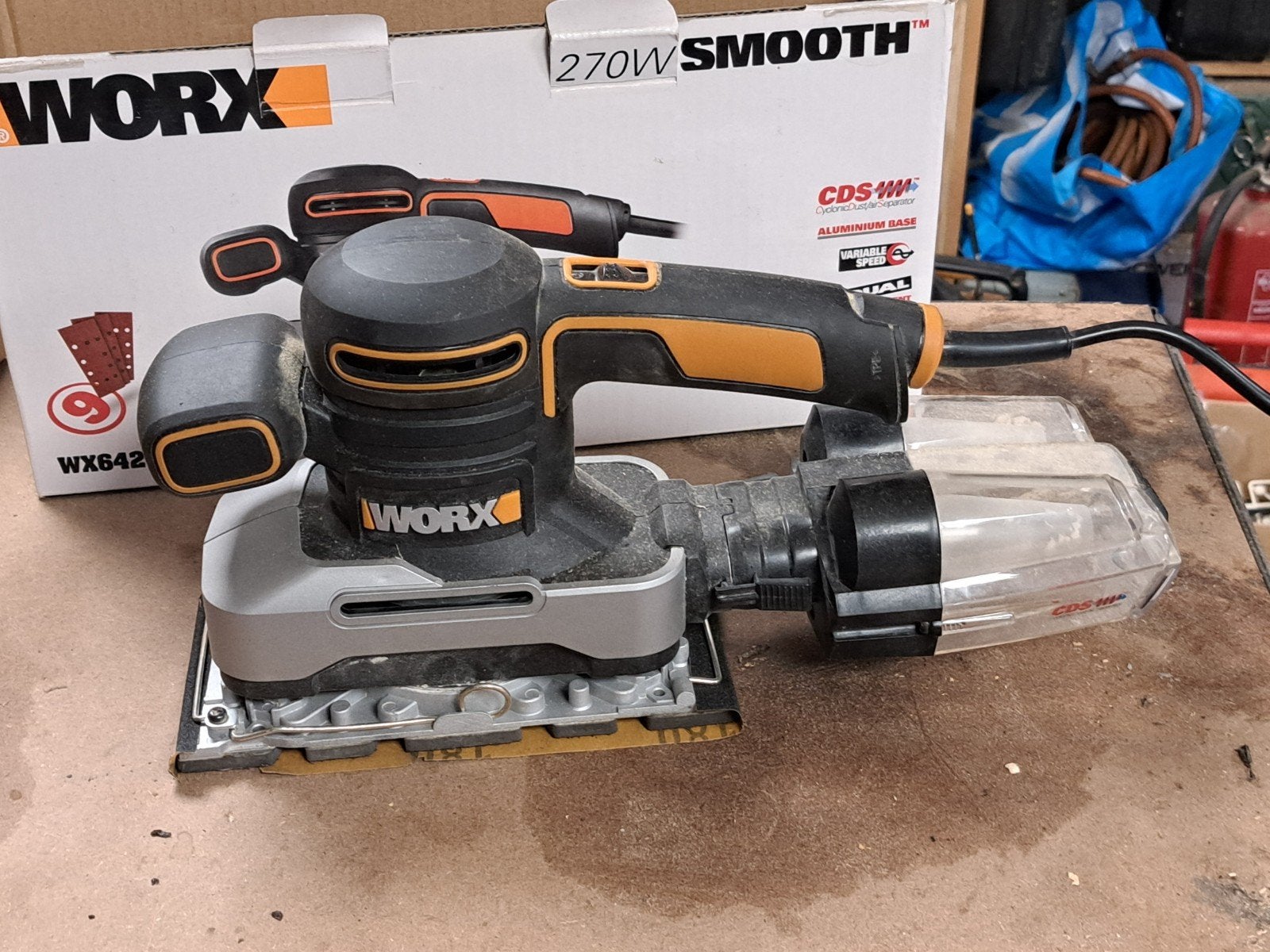 Worx WX642 270W Vlakschuurmachine - Zo goed als nieuw, Ophalen of Verzenden, Zo goed als nieuw, Minder dan 600 watt, Vlakschuurmachine