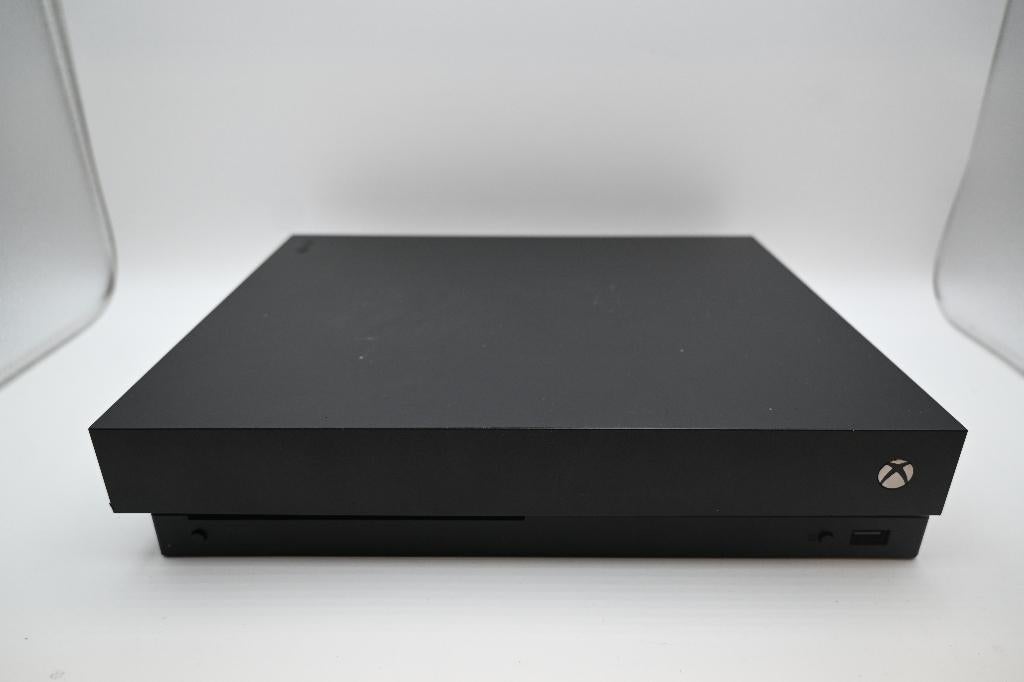 Xbox One X 1TB, Gebruikt, -, 1 speler, Ophalen of Verzenden