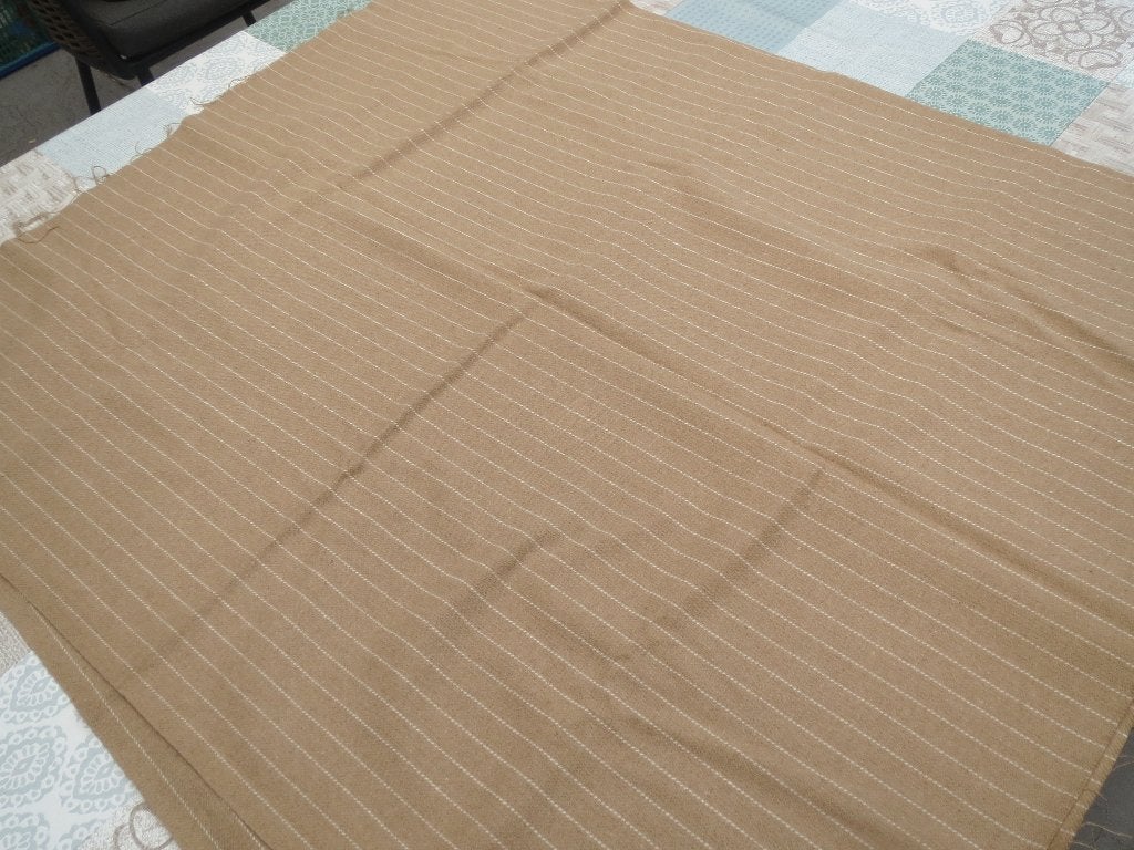 Lap stof (winterstof) beige met streep, 120 cm of meer, Beige, Nieuw, Ophalen of Verzenden