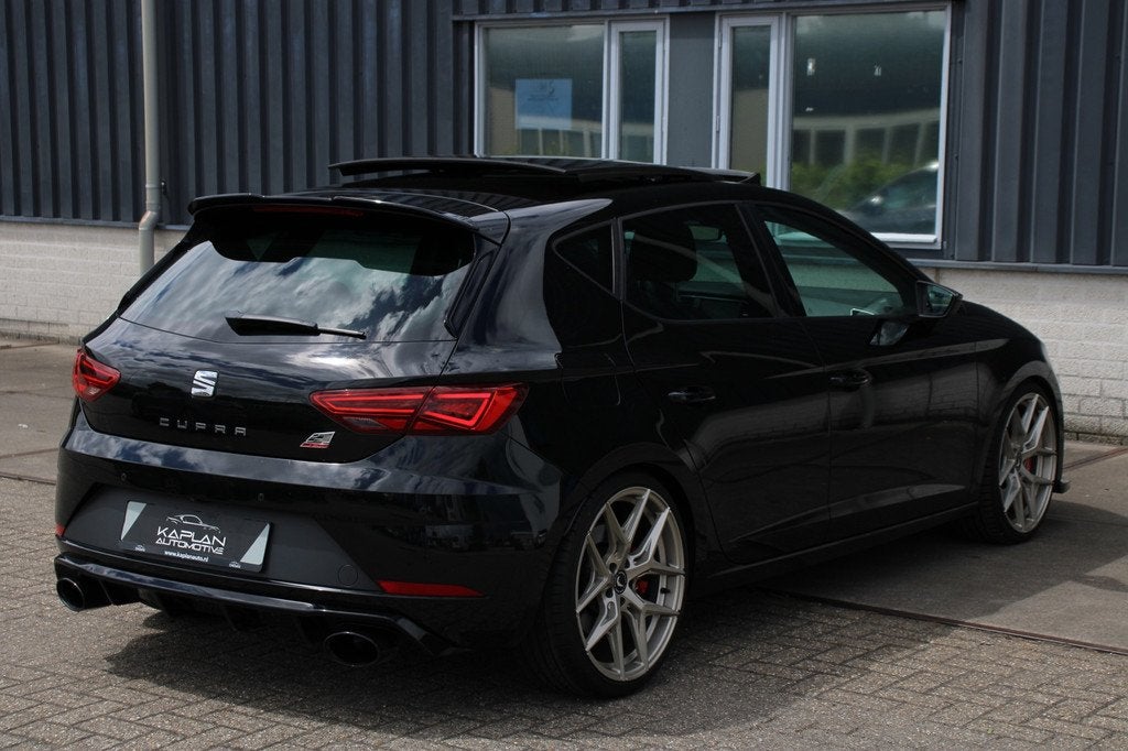 SEAT Leon 2.0 TSI CUPRA 300 DSG Pano Leder KeyLess CarPlay D, Auto's, 15 km/l, Zwart, 4 cilinders, 1984 cc
