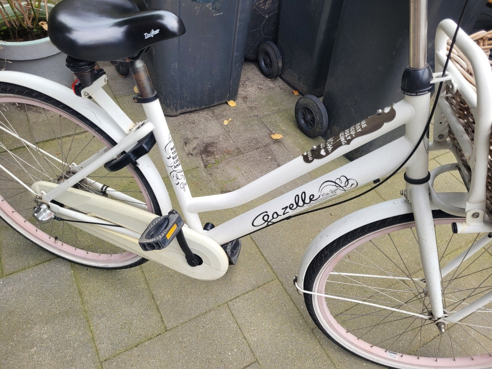 Gazelle Miss Grace damesfiets met mand - Wit/Roze, Ophalen, Gebruikt, Versnellingen, 50 tot 53 cm