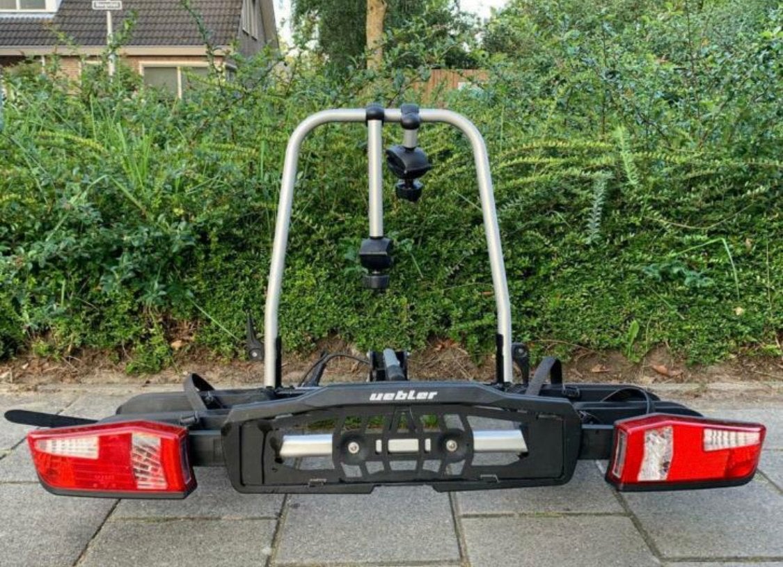 Fietsendrager voor 2 fietsen vam Uebler, Auto diversen, Ophalen, Gebruikt, Brede banden, 2 fietsen