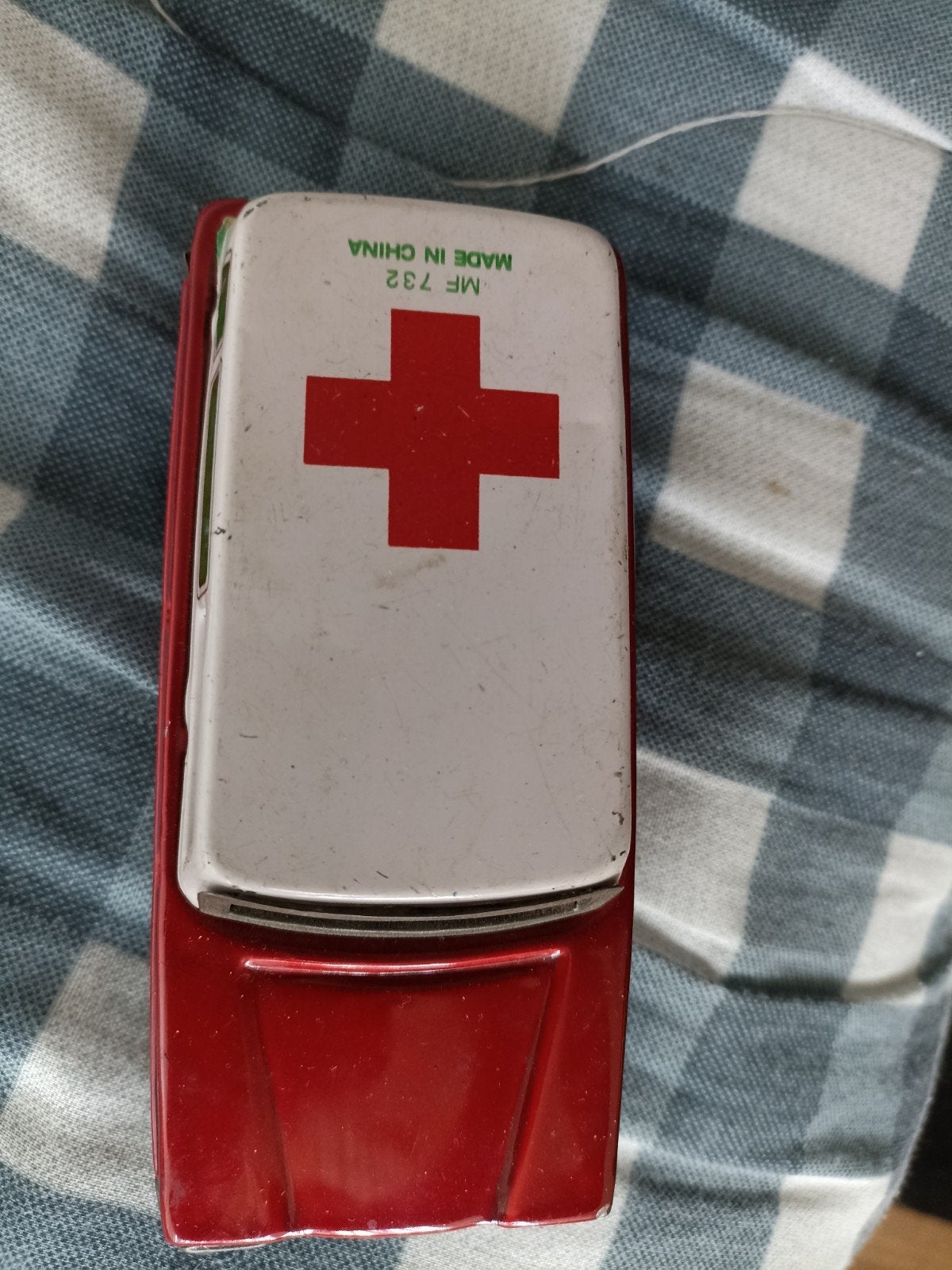 Vintage metalen speelgoed ambulance - Made in China, Ophalen of Verzenden, Gebruikt