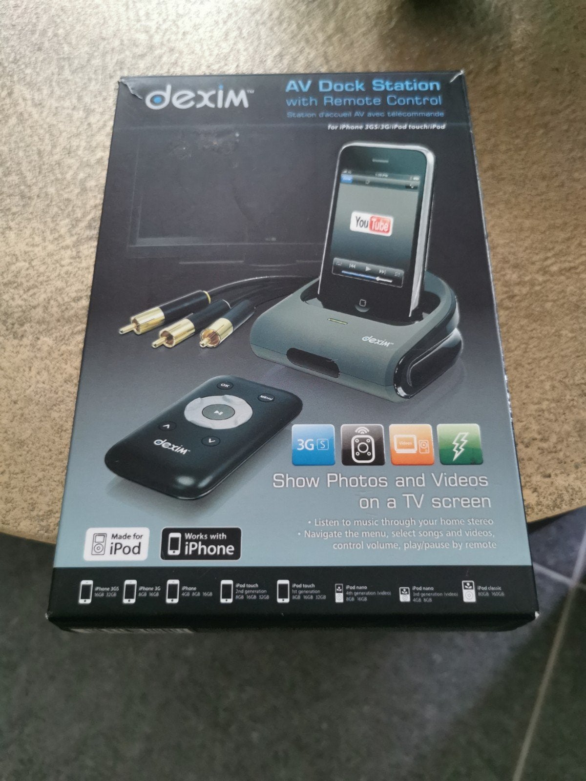 Dexim AV Dock Station met afstandsbediening voor iPhone/iPod, Ophalen of Verzenden, Nieuw, Minder dan 2 meter, Overige kabels