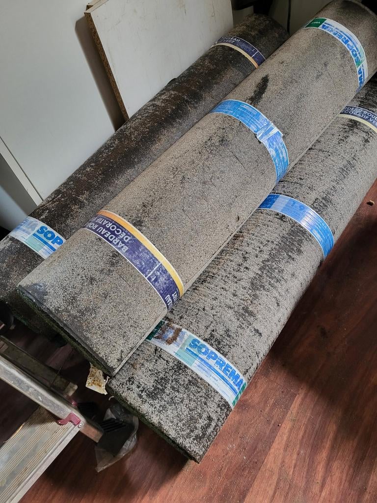 Nieuw en ongebruikt dakleer, zwart, 4 rollen van 1x 9 meter, Doe-het-zelf en Verbouw, Dakpannen en Dakbedekking, Ophalen, Overige materialen