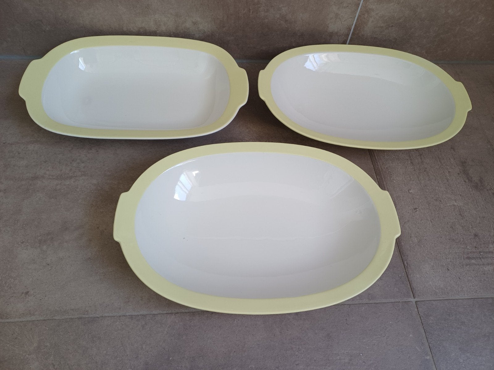 Petrus Regout set van 3 ovale schalen, Ophalen of Verzenden