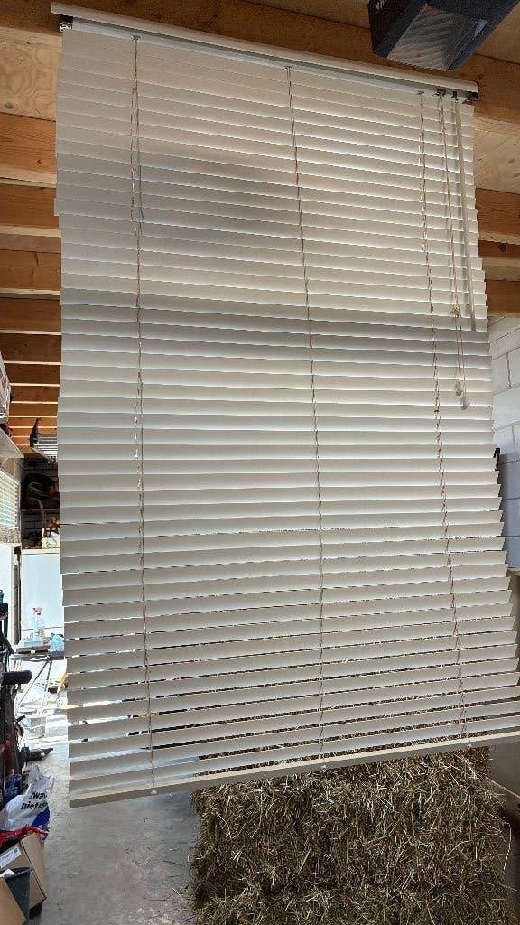 Witte 35 mm jaloezie, horizontaal 150 x 100 cm, Ophalen, Jaloezie, Gebruikt, Overige merken