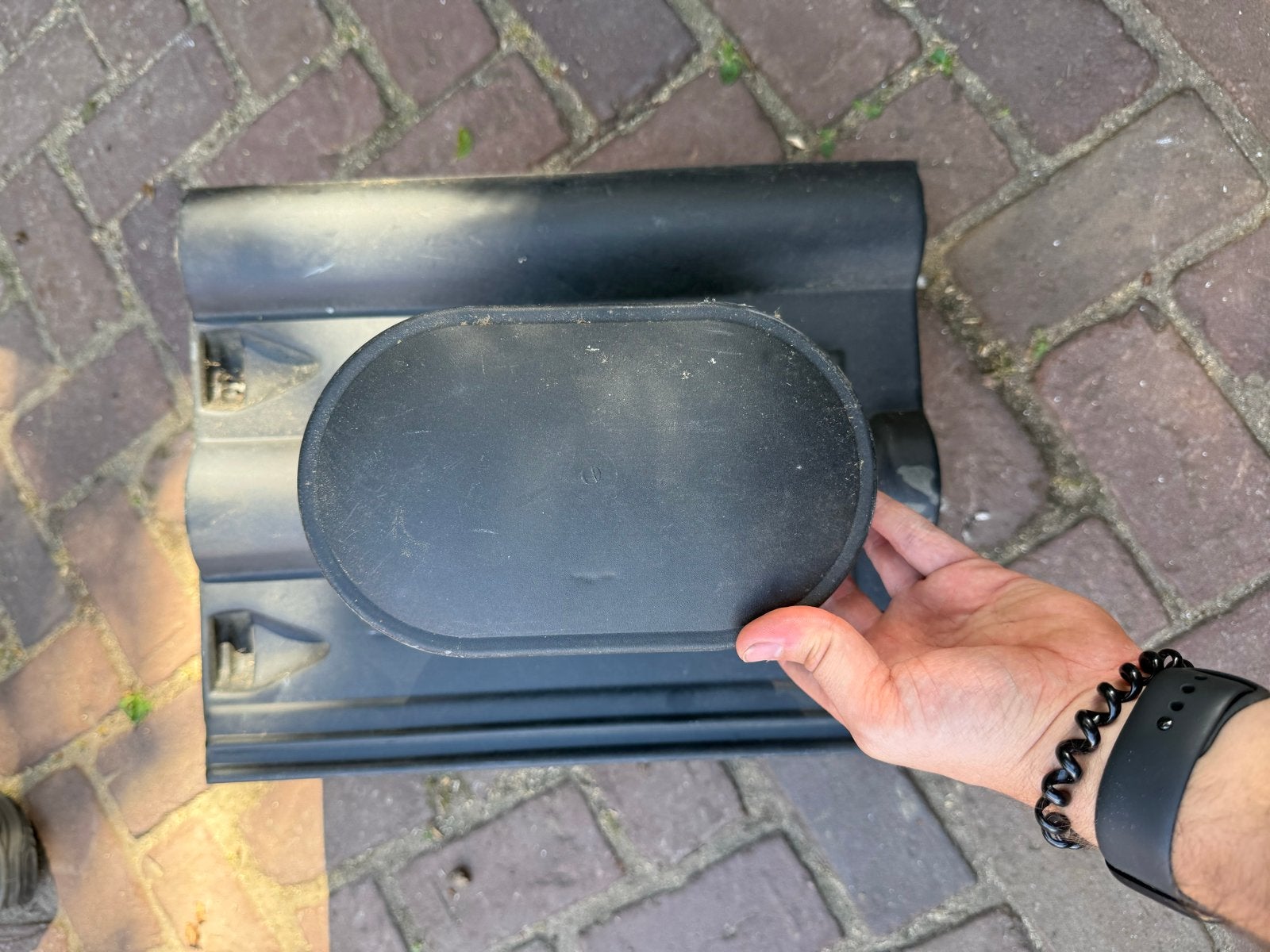 2 Fleck Dakpan met Ventilatiepijp - Grijs, Gebruikt, Doe-het-zelf en Verbouw, Dakpannen en Dakbedekking, Zo goed als nieuw, Dakpannen