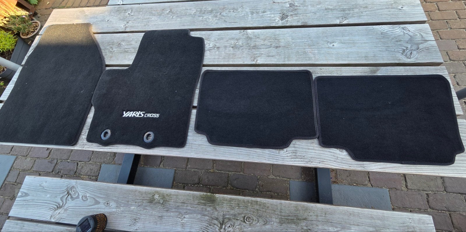 Originele Toyota Yaris Cross automatten set, Ophalen of Verzenden, Nieuw