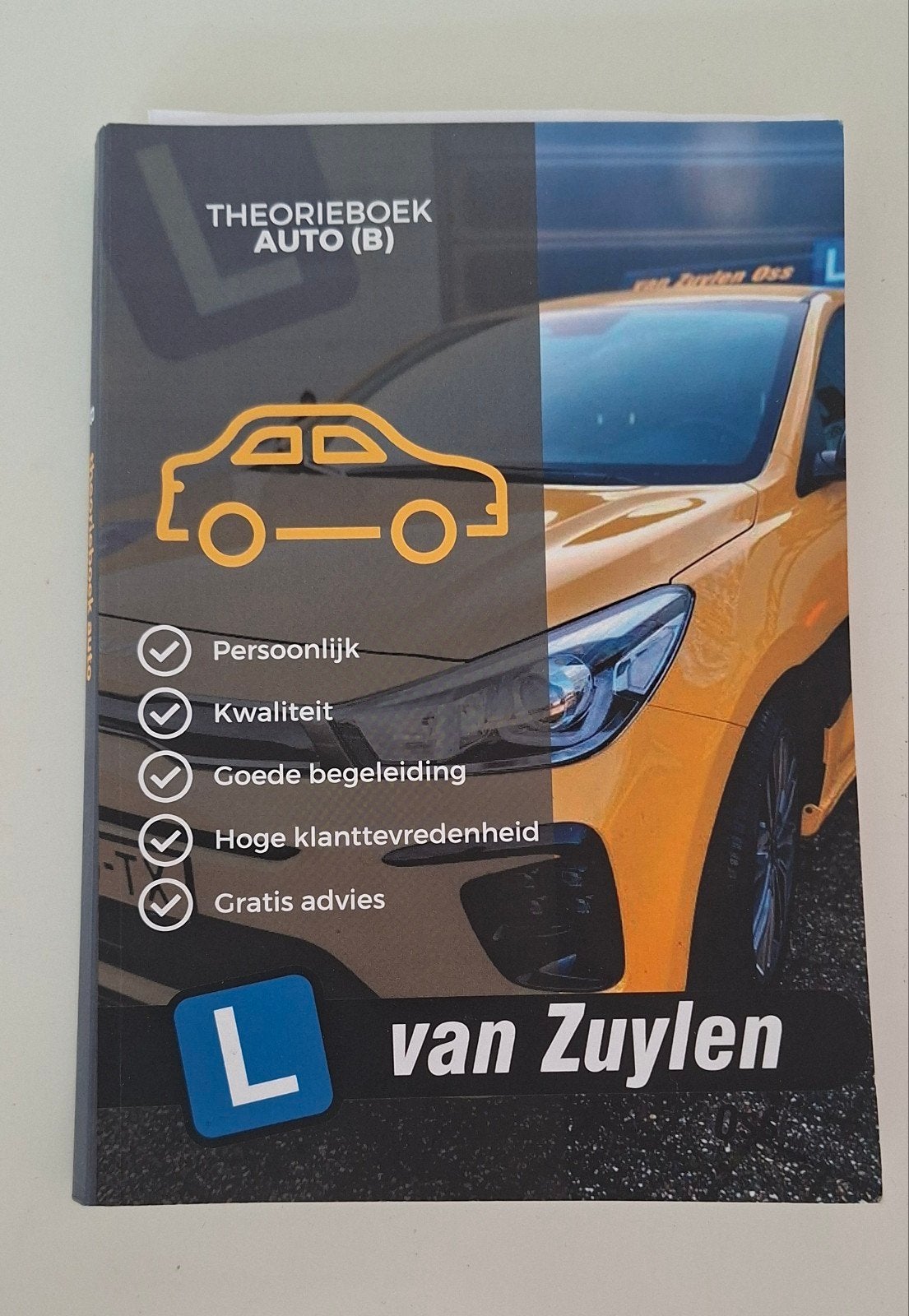 Theorieboek Auto (B) Rijschool van Zuylen Oss, Ophalen of Verzenden, Zo goed als nieuw, Algemeen, Rijschool van Zuylen