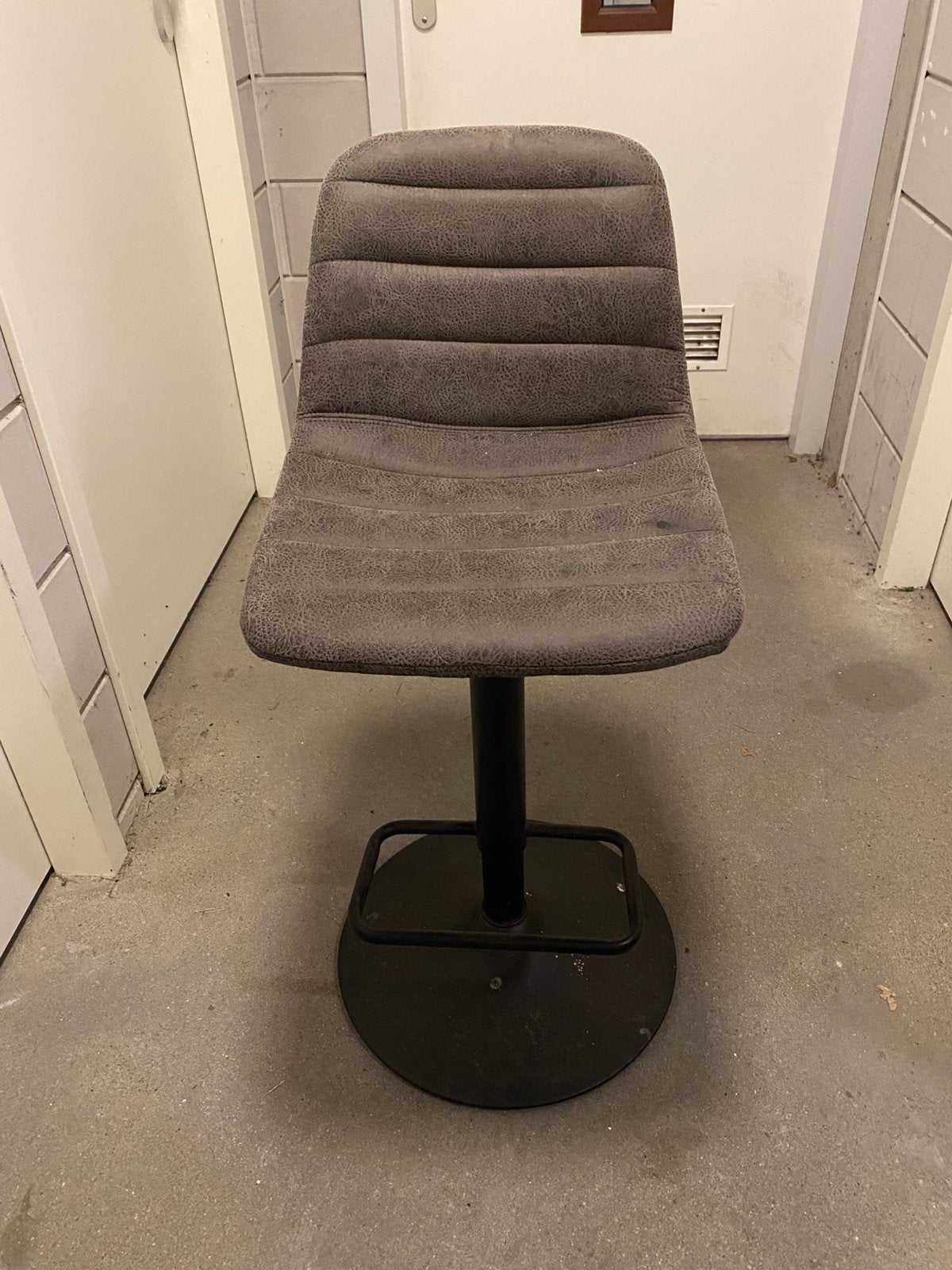 4 Barkrukken zo goed als nieuw, Huis en Inrichting, Ophalen, Zo goed als nieuw, 60 tot 90 cm