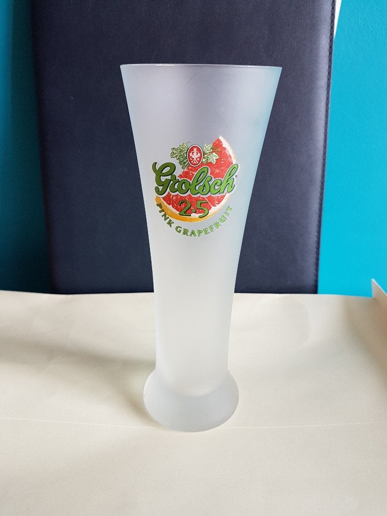 Grolsch 2.5 glas pink grapefruit, zgan, ca. 19,5 cm. hoog, Verzamelen, Ophalen of Verzenden, Zo goed als nieuw, Glas of Glazen