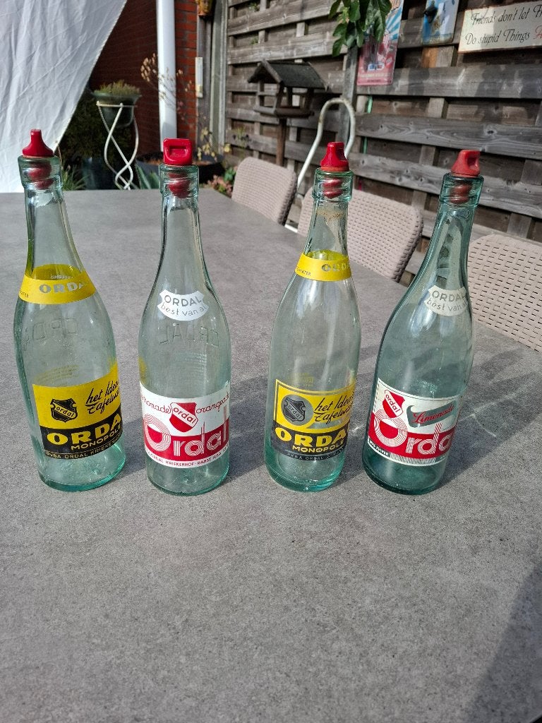 4 verschillende ordal flessen, Verzamelen, Ophalen, Verpakking