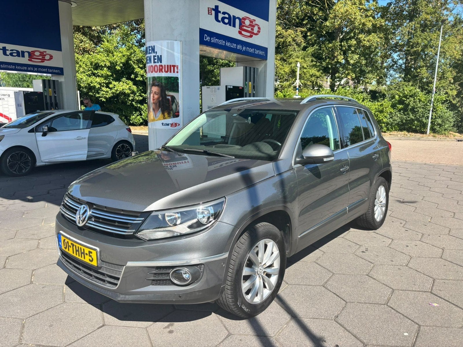 Volkswagen Tiguan 2.0 TSI 132KW/180PK 4M 7-DSG 2012 Grijs, Auto's, Automaat, 4 cilinders, 1984 cc, 179 pk