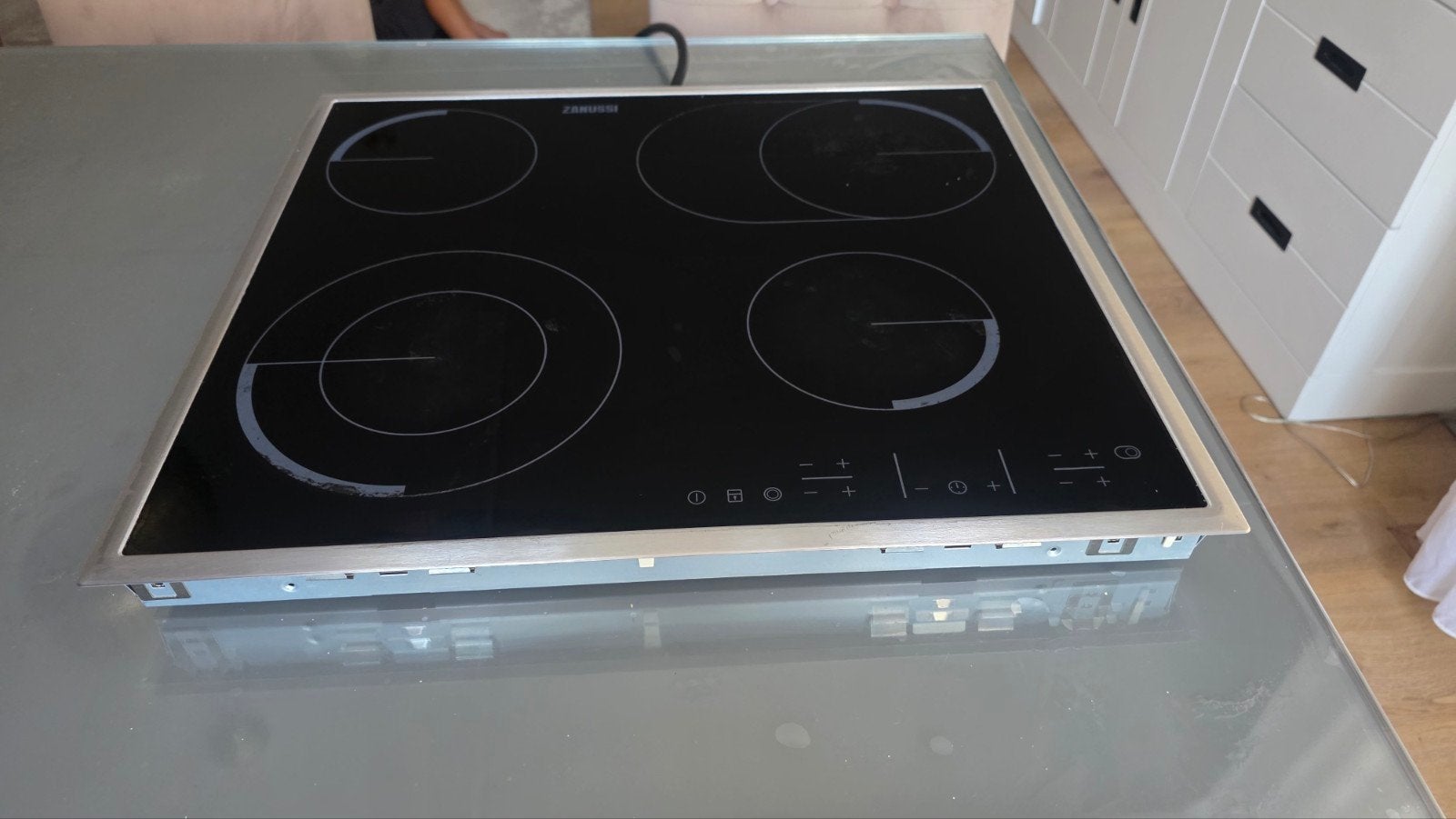 Zanussi Elektrische Kookplaat - 4 Kookzones, Witgoed en Apparatuur, Kookplaten, Gebruikt, Inbouw, Elektrisch, 4 kookzones