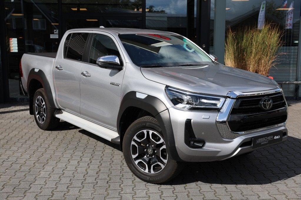 Toyota HILUX 2.8 D-4D DUBBEL CABIN EXECUTIVE A/T 2 ZITS 4WD, Auto's, Automaat, Huisgarantie, Met garantie (alle), 10 km/l