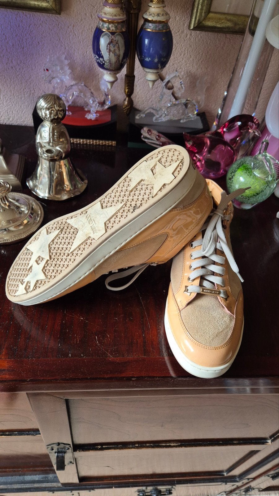 Jimmy choo london lakleer met suede sneakers 37 nw € 895, Kleding | Dames, Ophalen of Verzenden, Roze, Jimmy Choo, Sneakers of Gympen