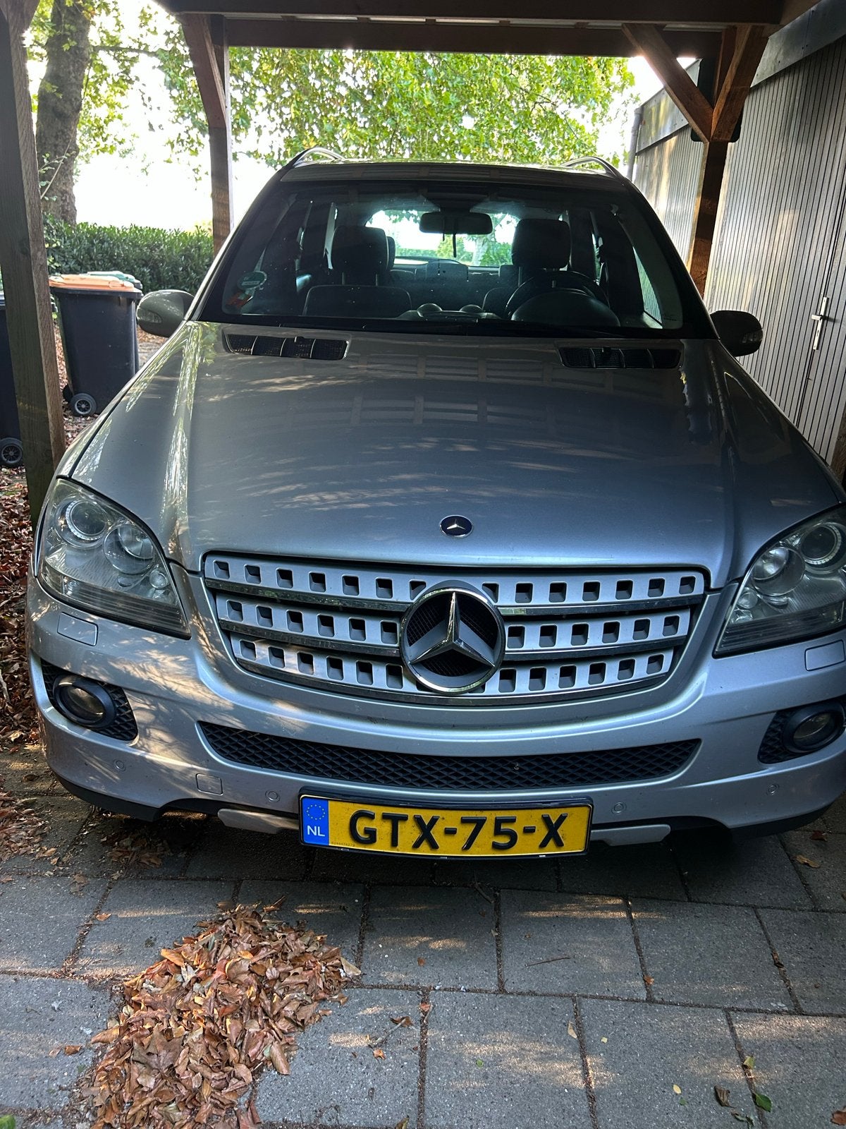 Mercedes-Benz M-Klasse 3.0 CDI Ml320 4MATIC AUT 2008 Grijs, Auto's, Mercedes-Benz, Automaat, 2987 cc, 10 km/l, Diesel