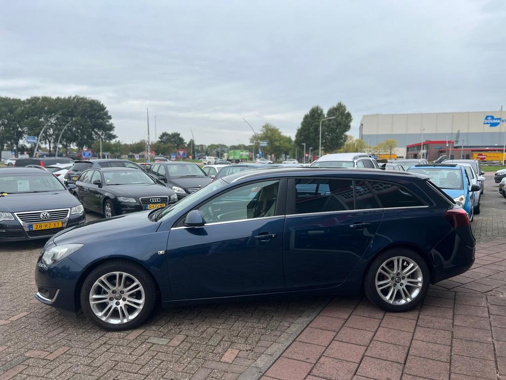 Opel Insignia Sports Tourer 2.0 CDTI EcoFLEX Business+ - Lee, Auto's, Opel, Voorwielaandrijving, Euro 5, Beige, 4 cilinders