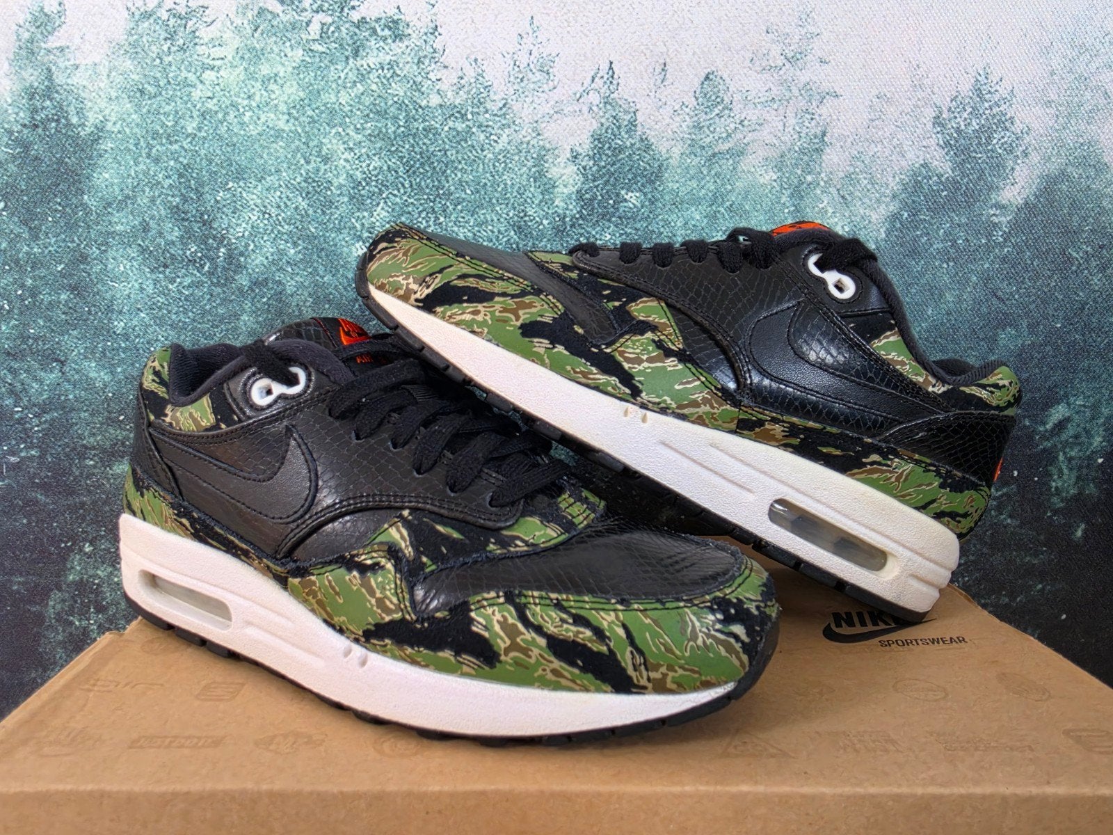 Nike Air Max 1 PRM Atmos Tiger Camo, Nike air max, Overige kleuren, Ophalen of Verzenden, Sneakers of Gympen