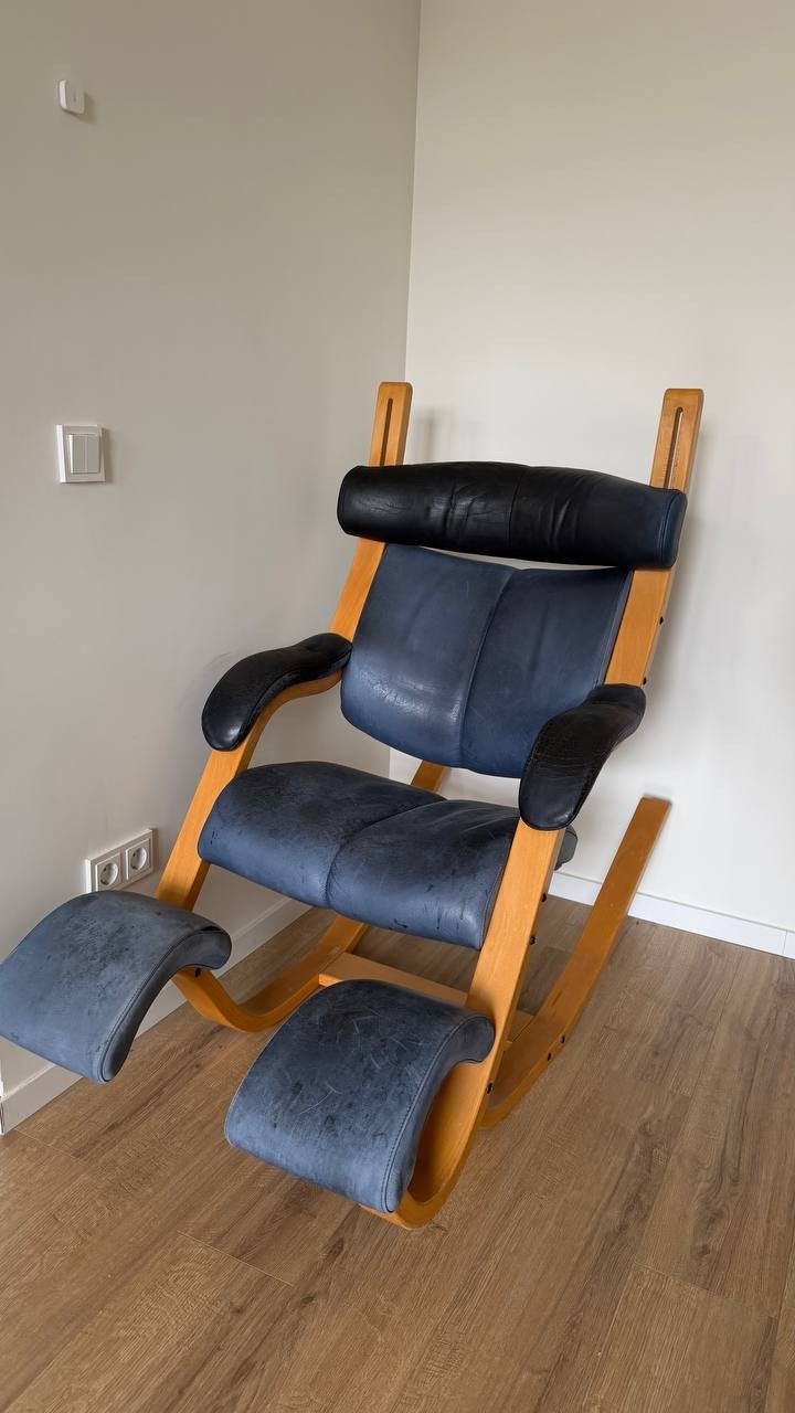 Stokke (Varier) Gravity Balans stoel, Ophalen, Gebruikt, Blauw, Eén