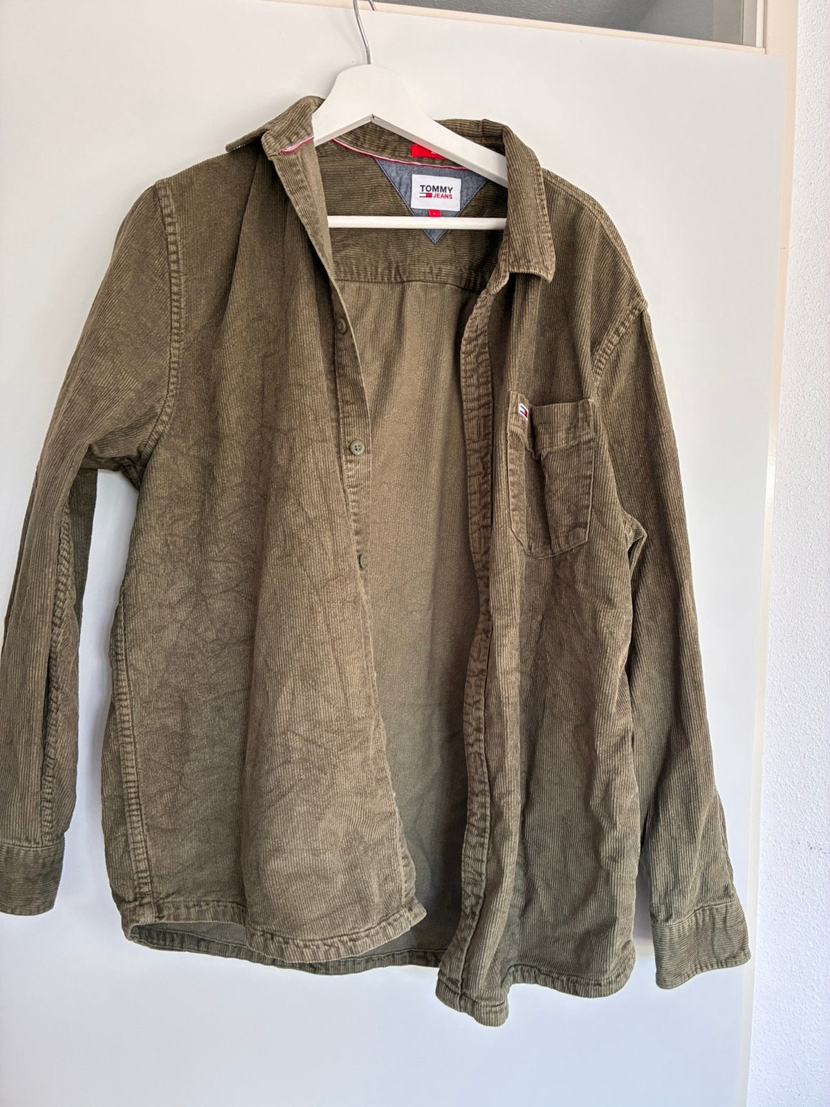 Tommy jeans overhemd corduroy, Ophalen of Verzenden, Zo goed als nieuw, Groen, Halswijdte 41/42 (L)