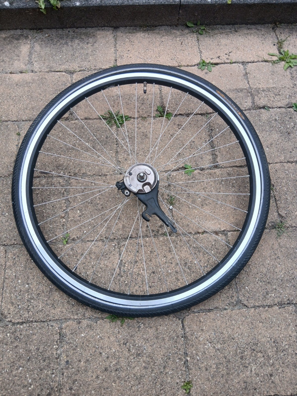 Voorwiel met band voor BATAVUS.elektrische fiets, Wiel, Gebruikt, Ophalen of Verzenden, Aluminium