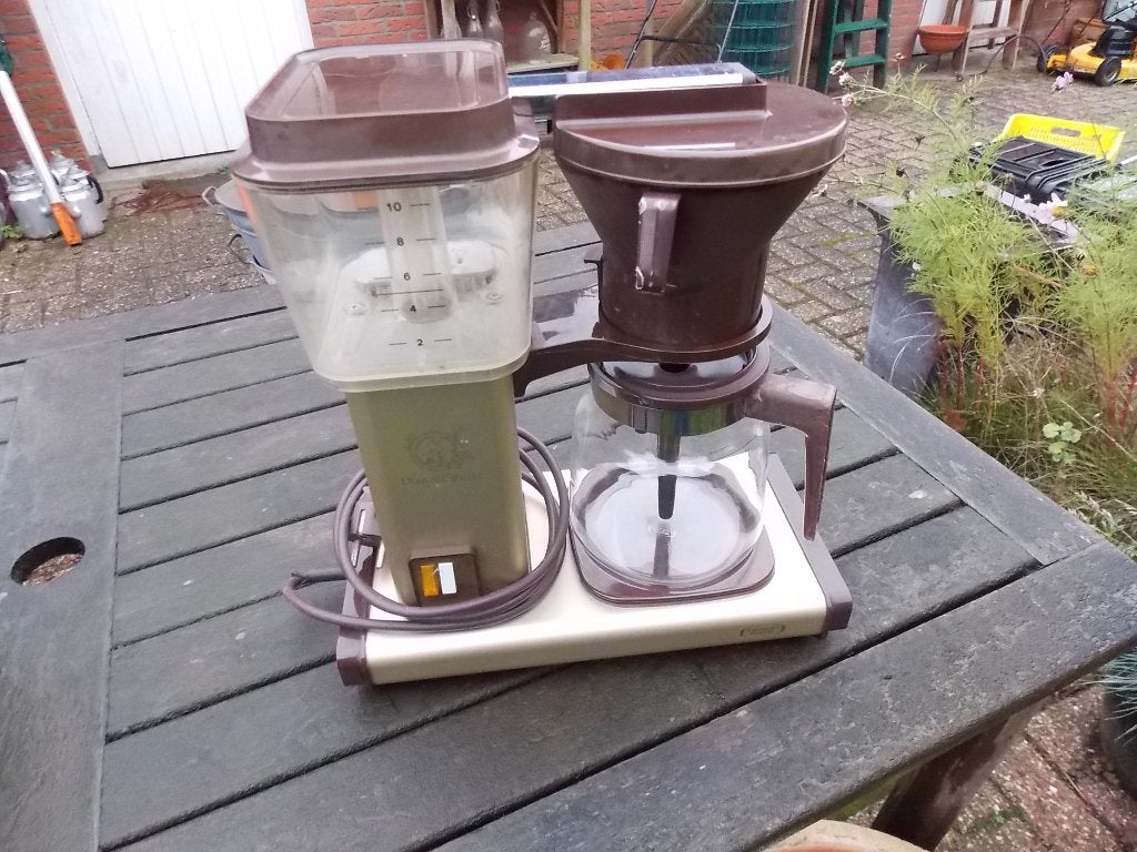 Douwe Egberts Koffiezetapparaat, Ophalen, Gebruikt, 10 kopjes of meer, Koffiemachine