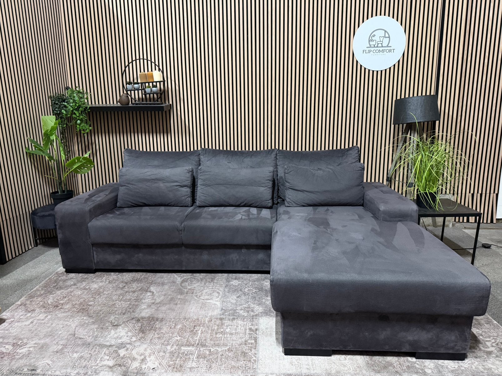“GRATIS LEVERING” Velvet antraciete hoekbank! 255x180, 125 tot 150 cm, Verzenden, Driepersoons, Zo goed als nieuw