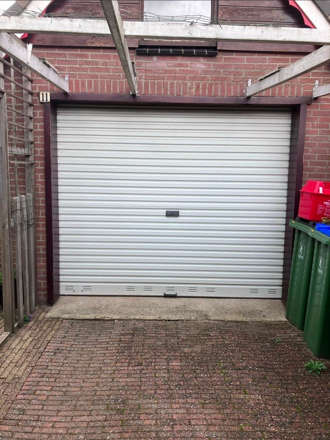 Garagedeur met handmatige bediening (elektrisch defect), Ophalen, Gebruikt, 200 cm of meer, 200 cm of meer