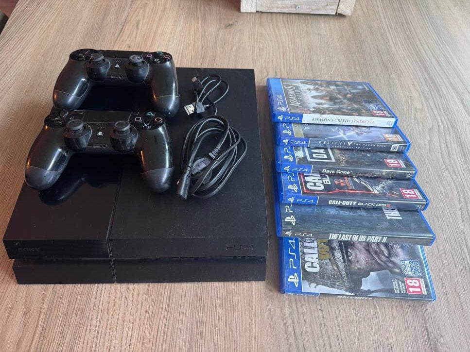 PlayStation 4 (PS4) 500GB met 2 controllers en games, Ophalen, Met 2 controllers, Original, 500 GB