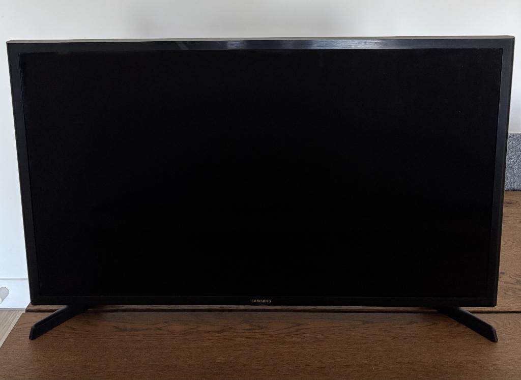 Samsung LED TV - 32inch, Ophalen, LED, 50 Hz, 80 tot 100 cm