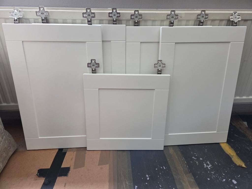 IkEA deuren, wit 60x40 incl. Scharnieren, Huis en Inrichting, Keuken | Keukenelementen, Ophalen, 200 cm of meer, Wit, 50 tot 100 cm