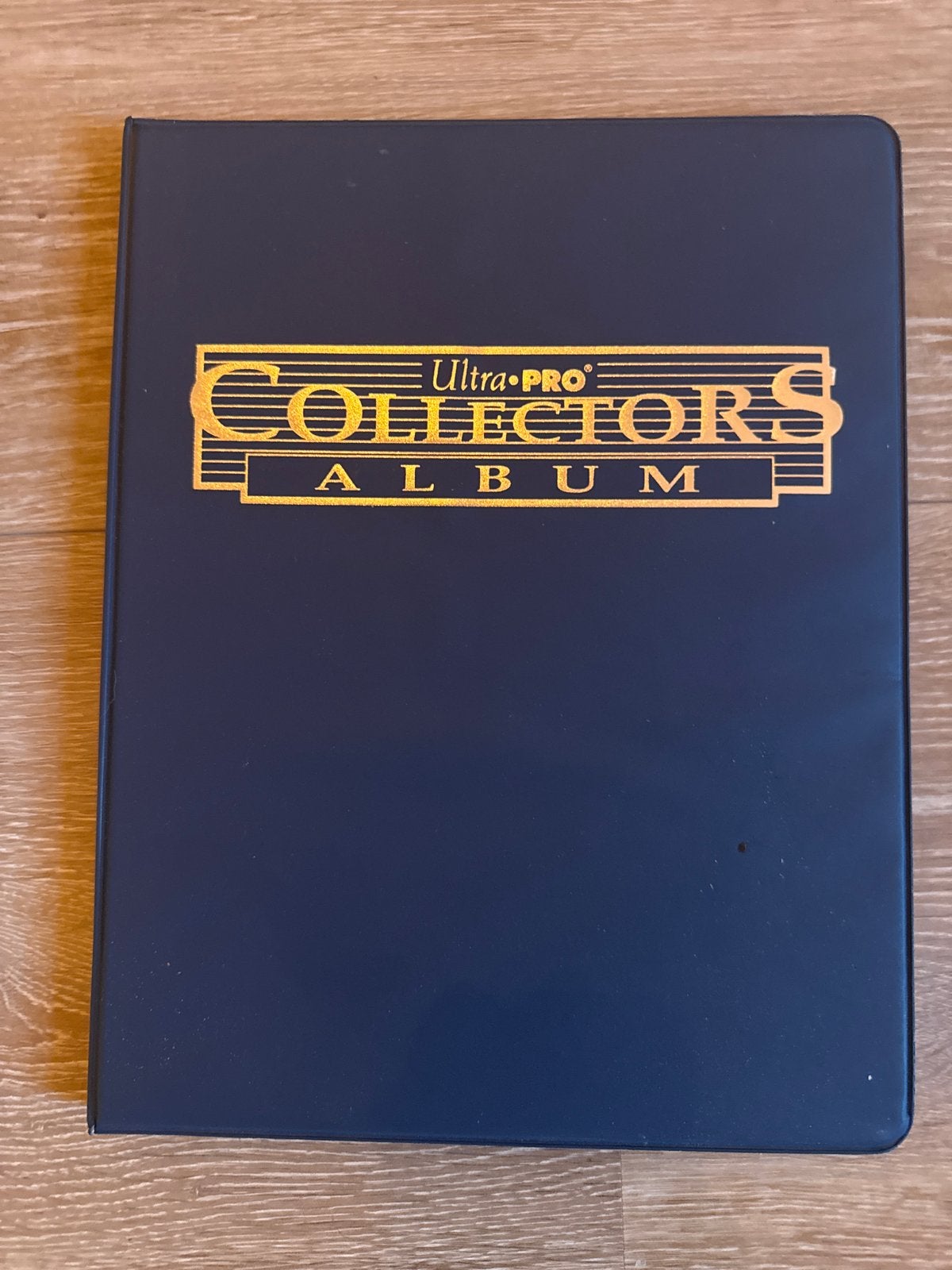 Ultra Pro Collectors Album  (Shiny Star V), Ophalen of Verzenden, Gebruikt, Meerdere kaarten, Foil