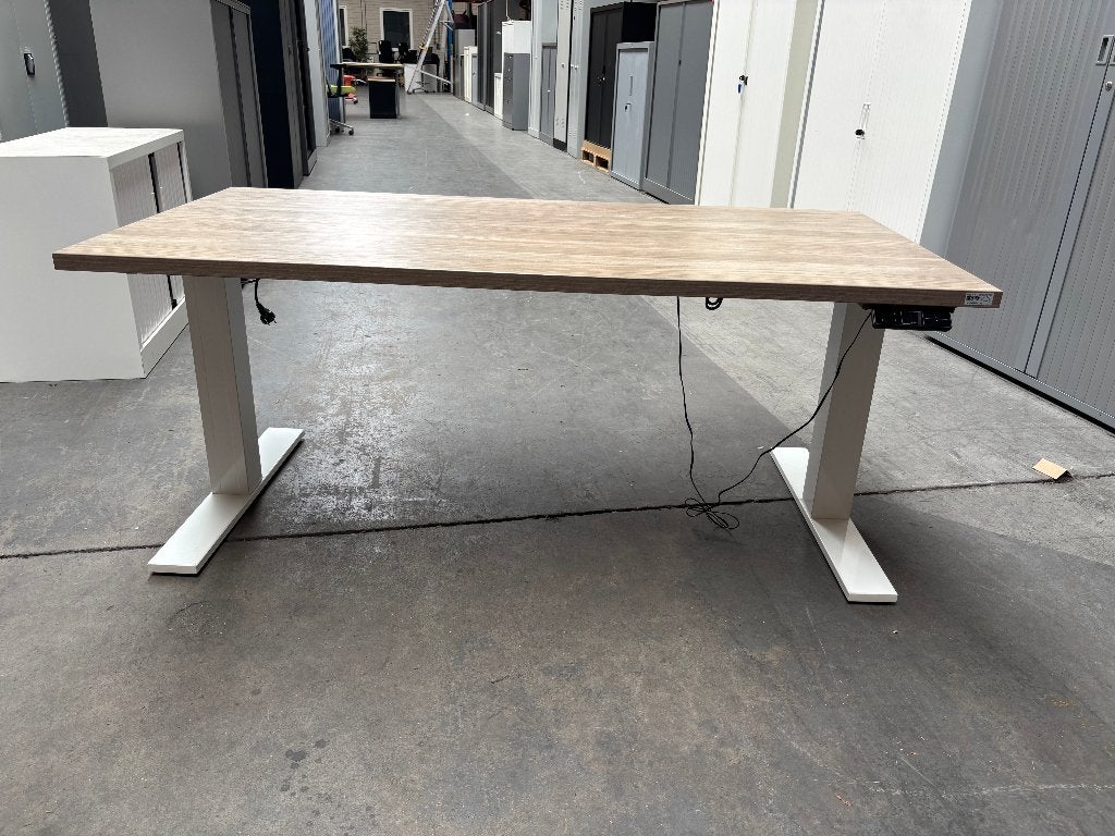 6 x Elektrisch zit sta bureau 160 x 80cm wit/eiken, Huis en Inrichting, Bureaus, Zit-sta bureau, 160 cm, Gebruikt, -