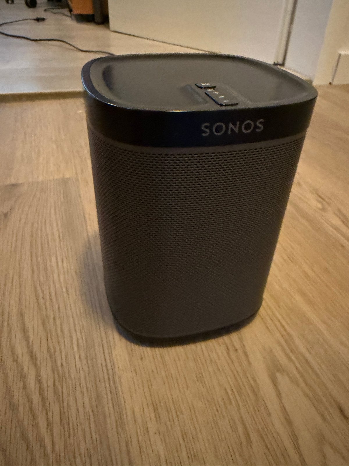 Sonos Play 1 Zwart - Zo goed als nieuw, Audio, Tv en Foto, Slimme speaker, WiFi, Ophalen of Verzenden, Zo goed als nieuw