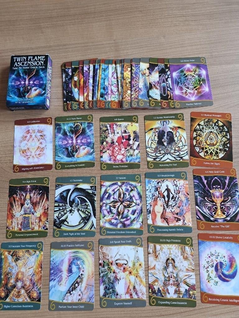 Verschillende Nieuwe engelse Orakelkaarten te koop., Ophalen of Verzenden, Nieuw, Tarot of Kaarten leggen, Overige typen