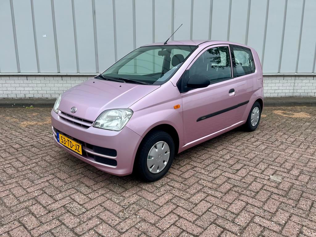Daihatsu Cuore Tokio 1.0 3D 2006 Roze, Auto's, Daihatsu, Stof, 600 kg, Cuore, Origineel Nederlands