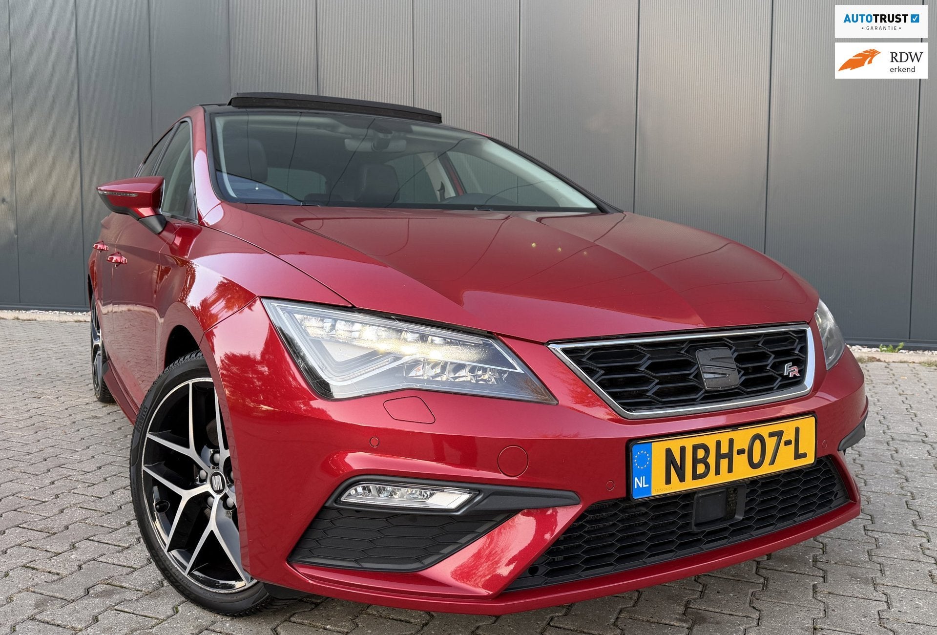 Seat Leon 1.8 TSI FR 179PK Aerodynamica Pano | Beats |, Auto's, Gebruikt, 4 cilinders, Leon, Adaptive Cruise Control